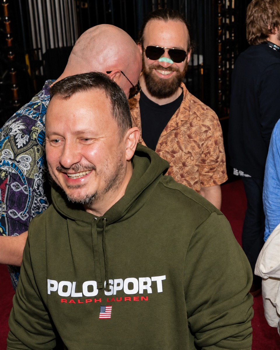 Bartosz Walaszek wśród fanów w Kinotece