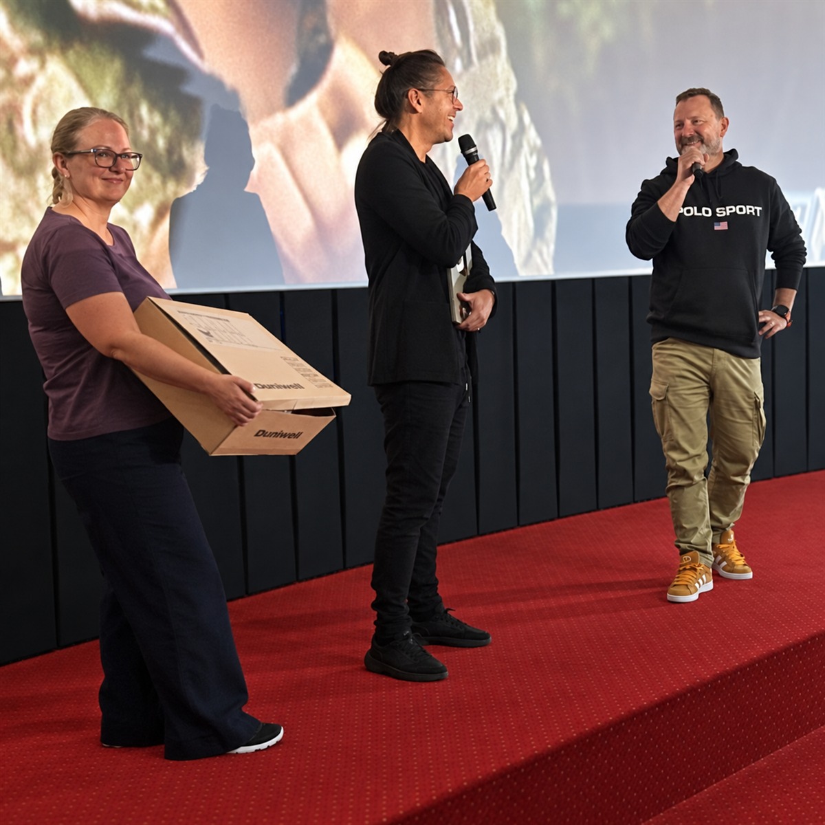Rozmowa na scenie podczas wydarzenia Filmy Najlepsze z Najgorszych